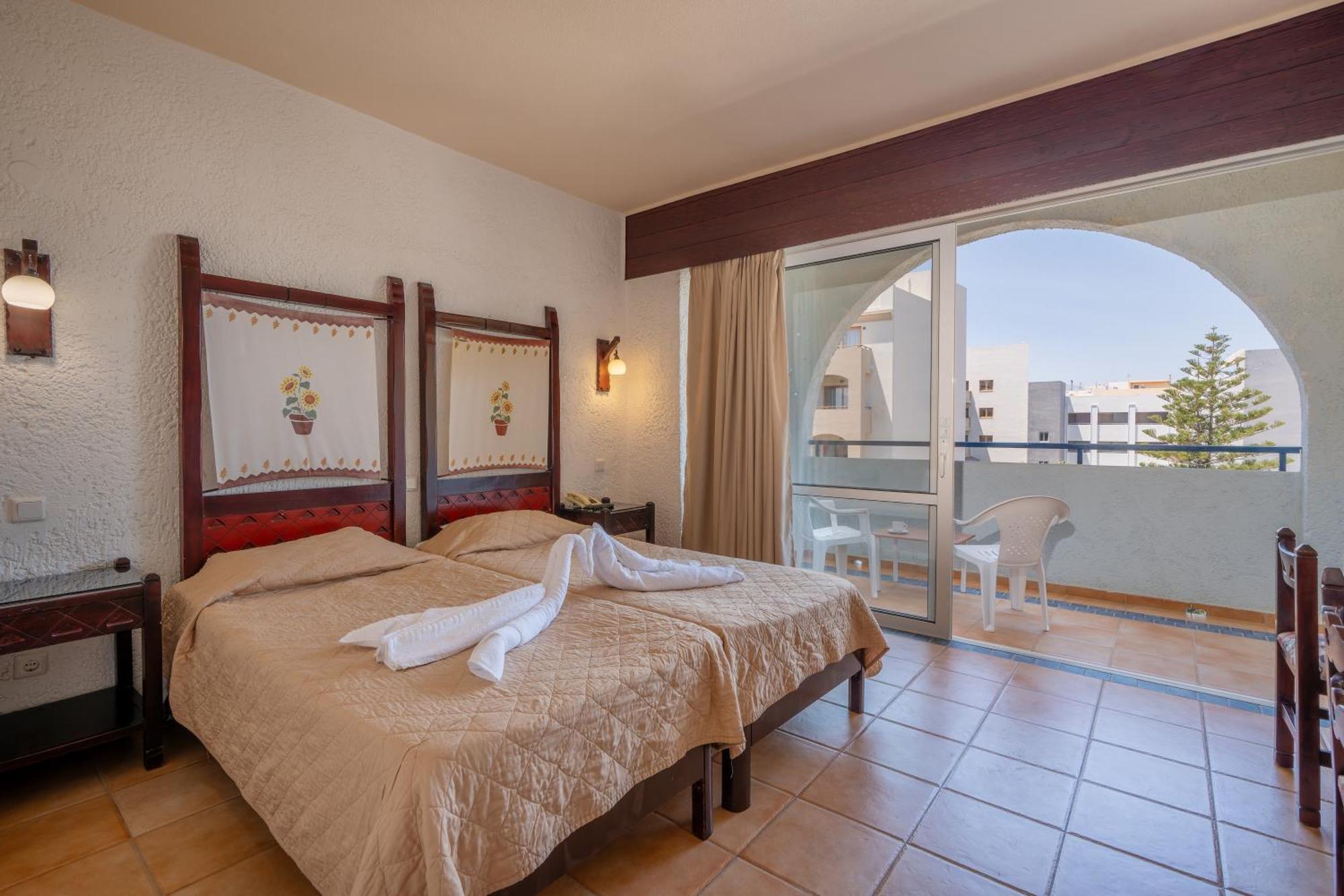 Lefkoniko Beach & Icarus Suite Apts Rethymno Exterior foto