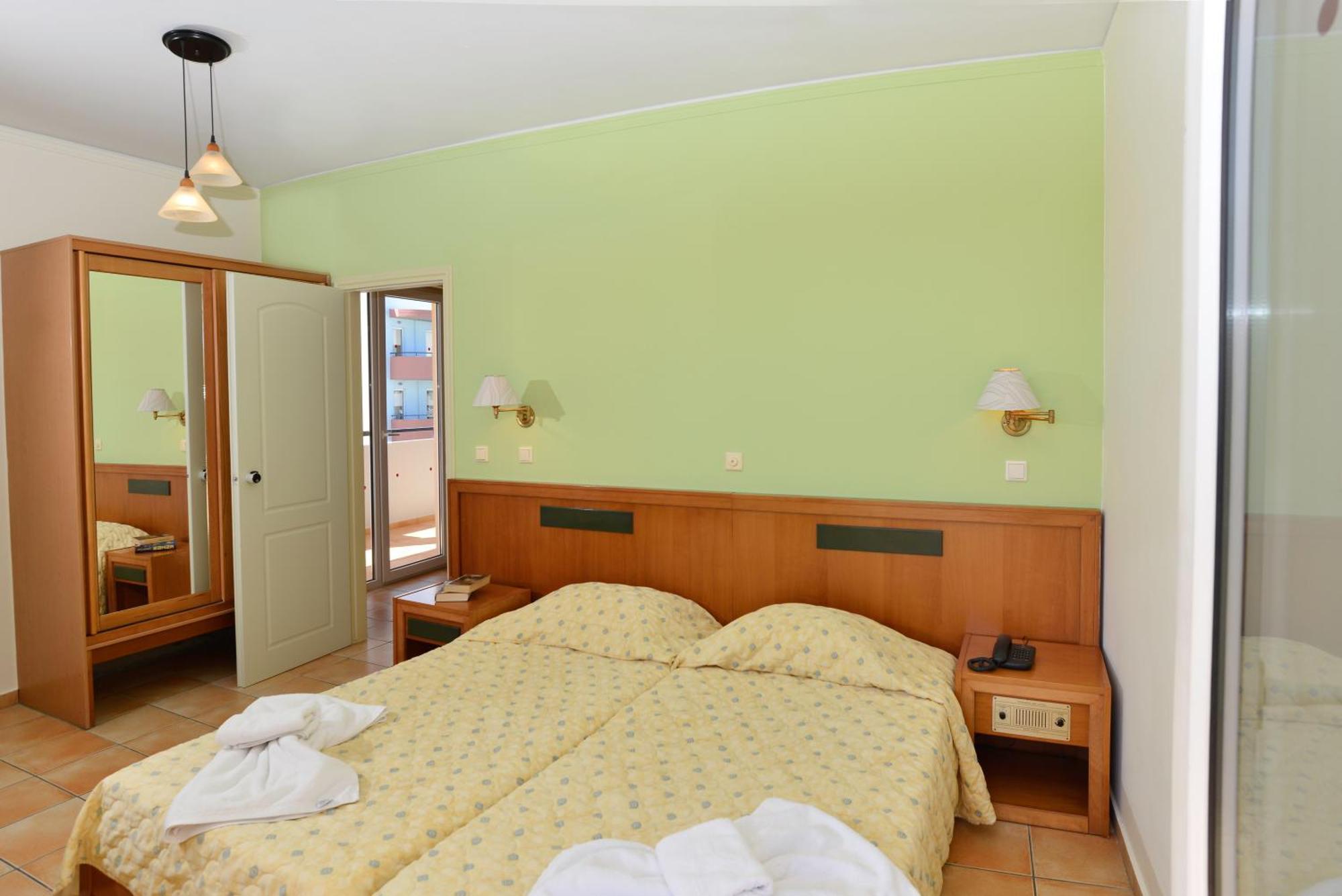 Lefkoniko Beach & Icarus Suite Apts Rethymno Exterior foto